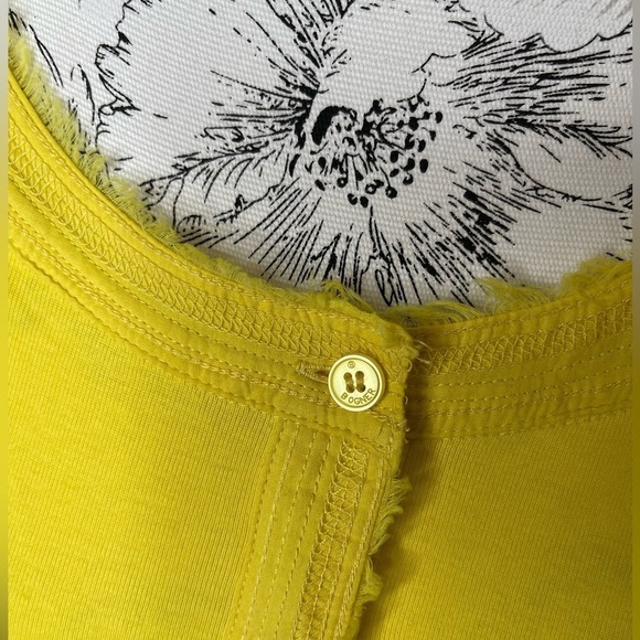 Bogner Yellow Hidden Button Cardigan Sweater Size Large 12 - Picture 6 of 6